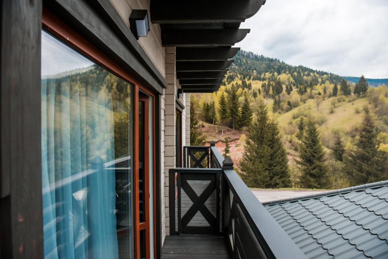 Chalet Carpat Dream ซีเนวีร์ ภายนอก รูปภาพ